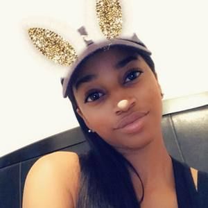 Meet your Posher, Lala